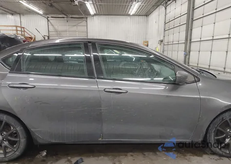 2015 Dodge Dart Sxt z USA, uszkodzony, nr VIN 1C3CDFBB6FD344859